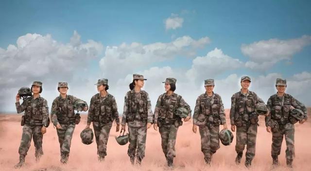 女兵應(yīng)征報名開始 鏗鏹玫瑰一起來參軍報國